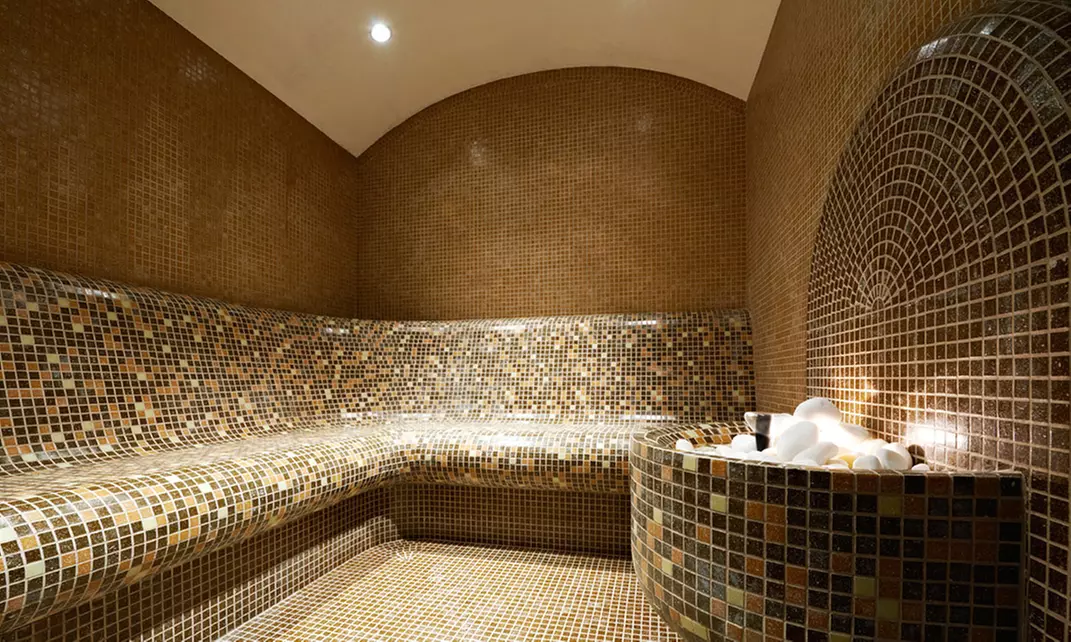 Moment de relaxation au Spa Hotel Eden Paris