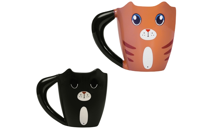 Image 1: Thumbs Up Colour-Changing Cat Mug