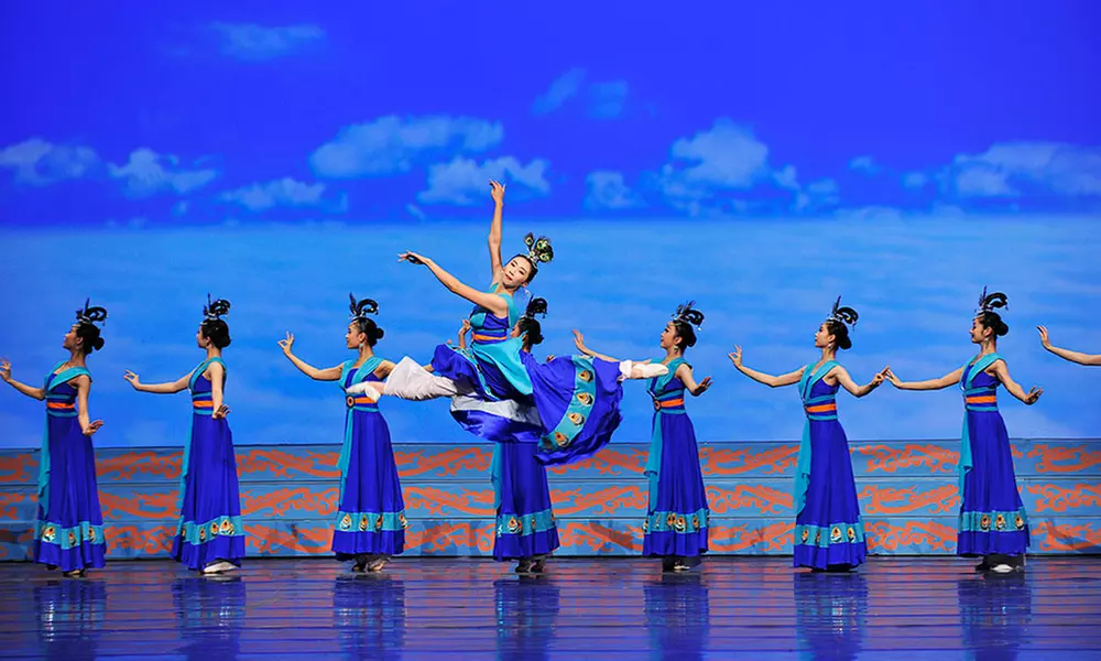 Shen Yun Performing Arts (December 22–23). No Additional Fees. - Second Medium
