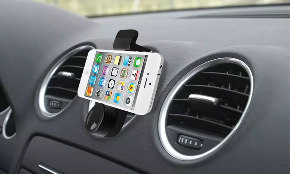 1 ou 2 supports de smartphones et GPS pour voiture , câble chargeur, allume-cigare et stylet. Livraison gratuite - Primary Image
