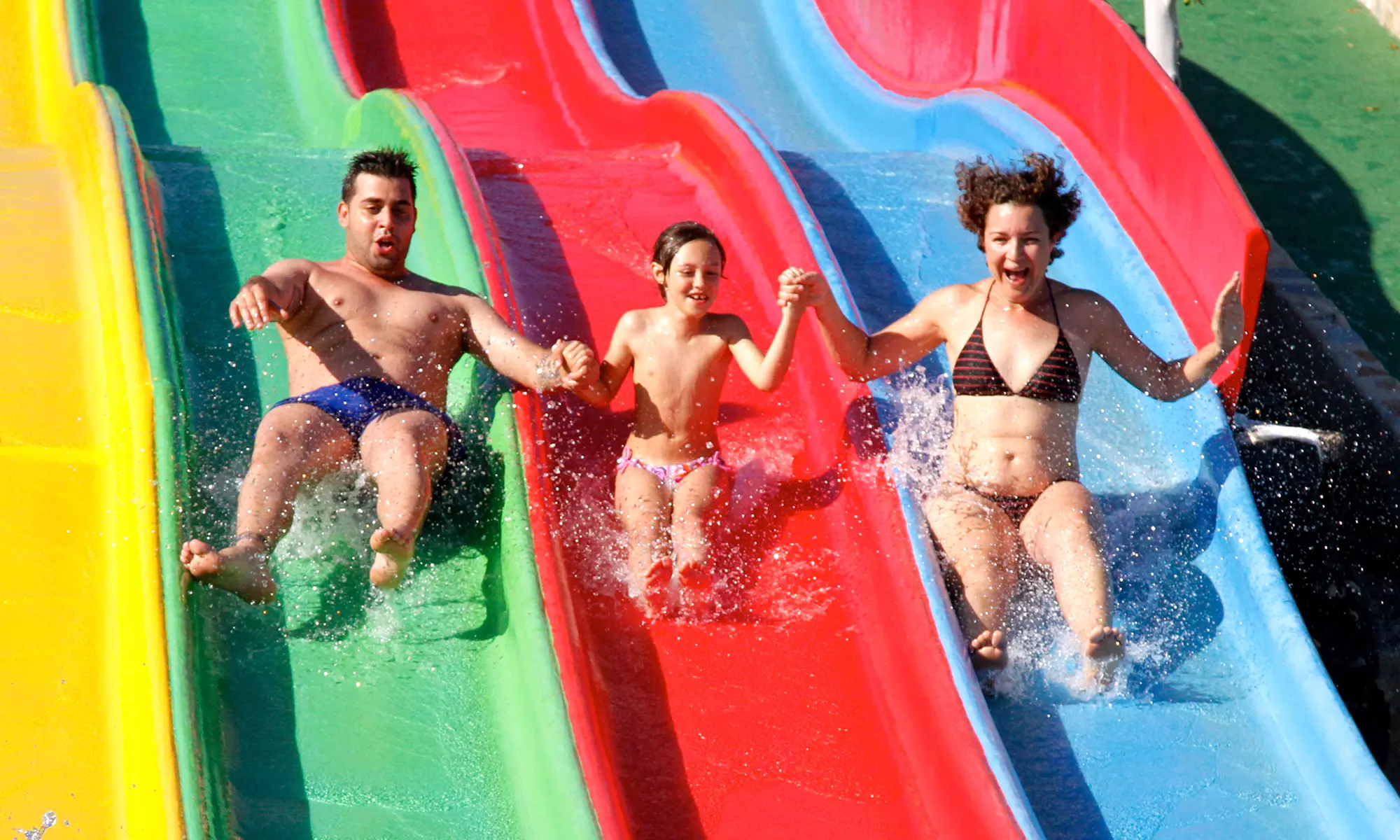 Diversión Acuática en Aquapark Costa Teguise Lanzarote