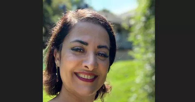 2x 30 Min. Microdermabrasion und/oder Kombi-Angebot 3x od. 5x 30 Min. für 1 od. 2 Personen (bis zu 50% sparen) - Second Medium