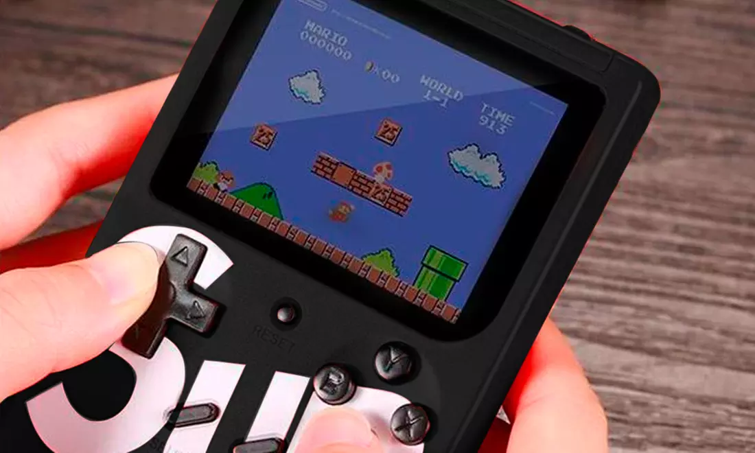 Compacte gamebox inclusief 400 retro videogames