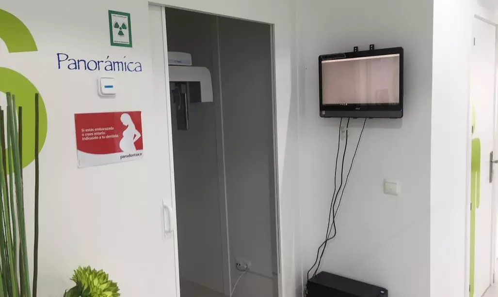 Limpieza dental y férula de descarga blanda o impresa Michigan