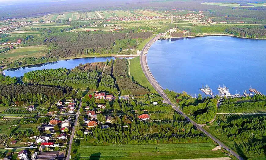 Image 1: Hotel nad Jeziorem