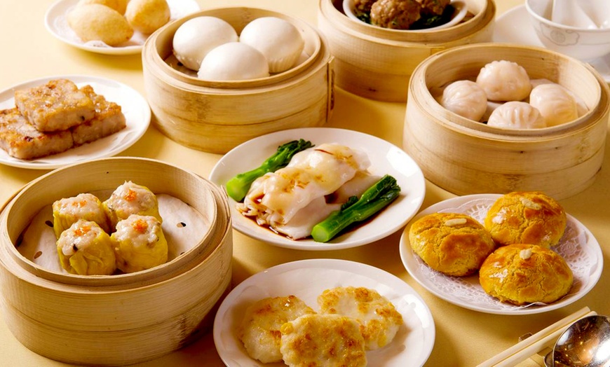 Image 3: 10-Course Dim Sum Lunch or 9-Course Premium Lunch/Dinner Banquet