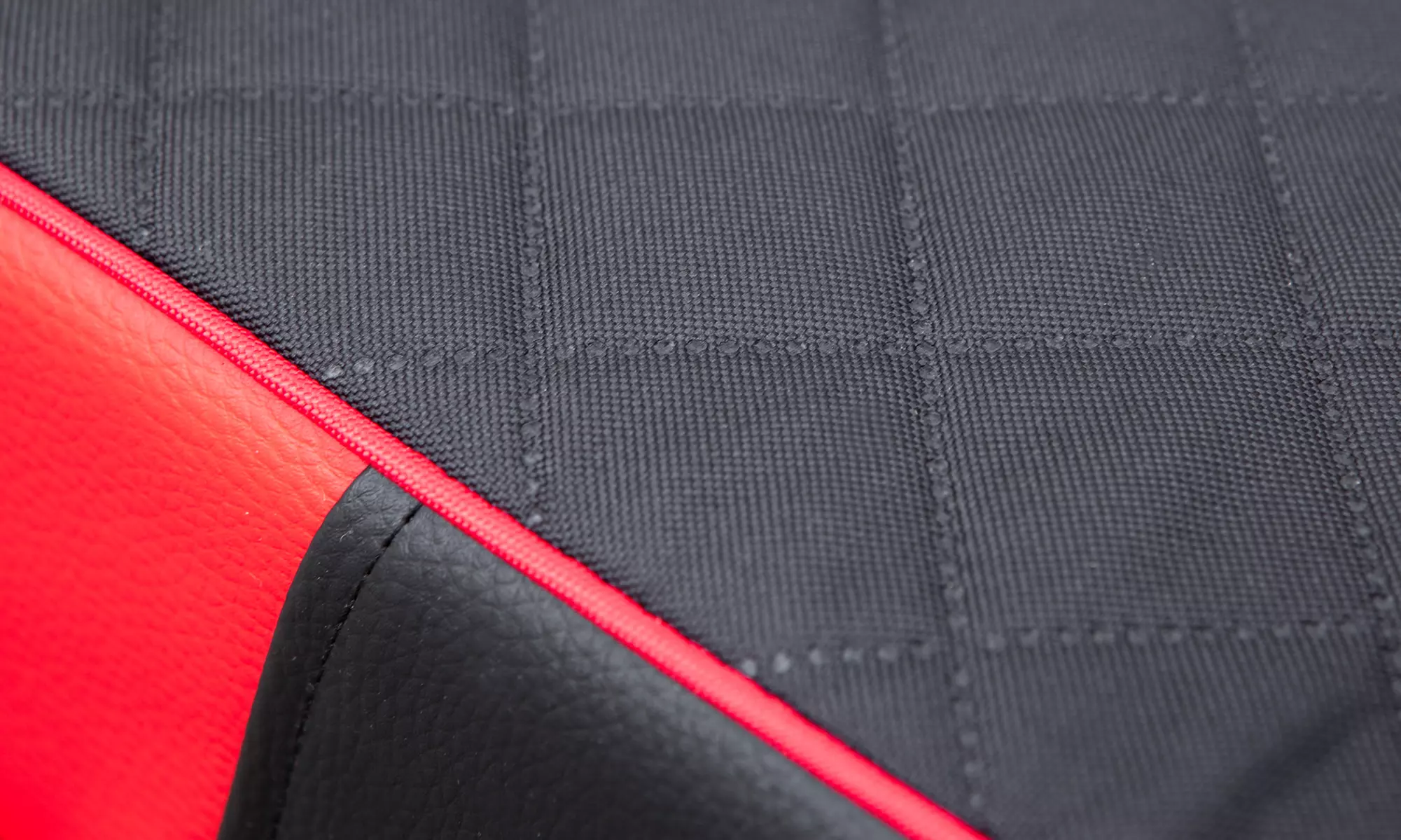 Grand matelas pour chien HobbyDog en cuir - Second Medium