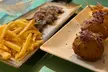 Cena romántica en Sevilla: menú mediterráneo para 2 con bebida y copa o cóctel en Único Restaurante, junto a plaza Nueva - Second Medium