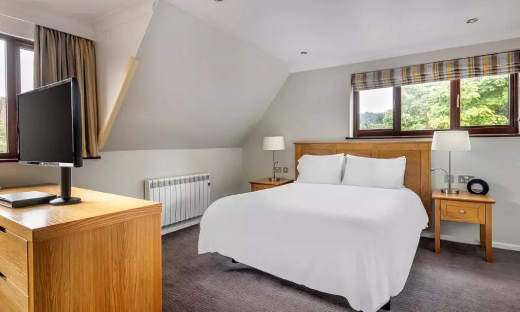 North Norfolk Coast: Stunning 4* Countryside Retreat up to 6