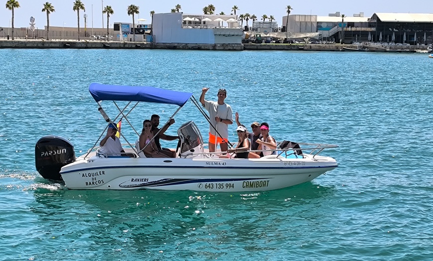 Image 3: ¡Alquiler de barco de 3 o 6 horas para hasta 7 personas en Alicante!