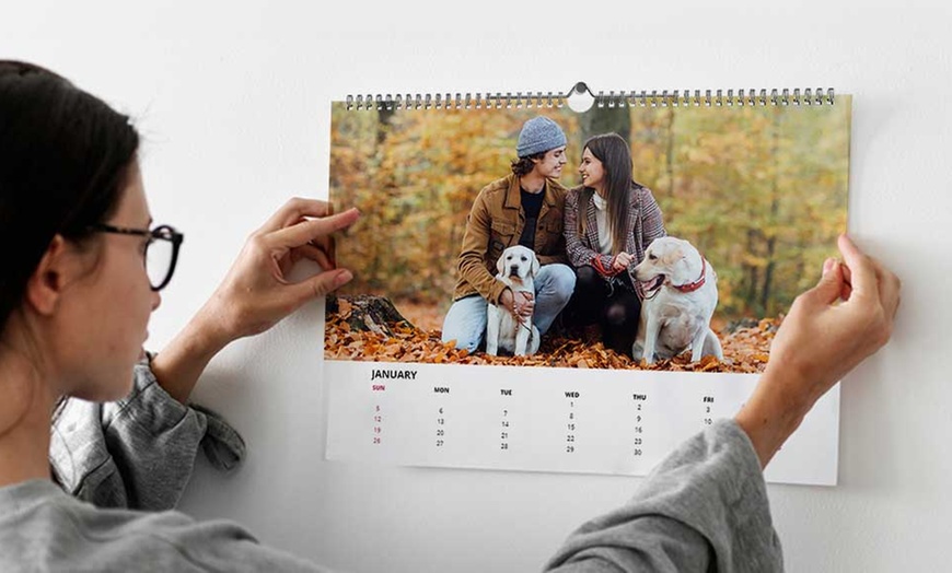 Image 1: Fotocalendario personalizable con Photo Gifts