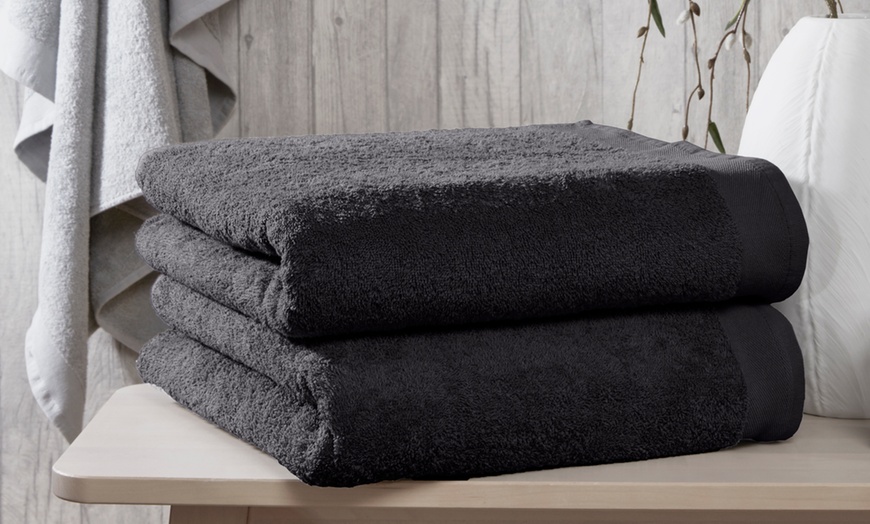 Image 9: Towel Bundles