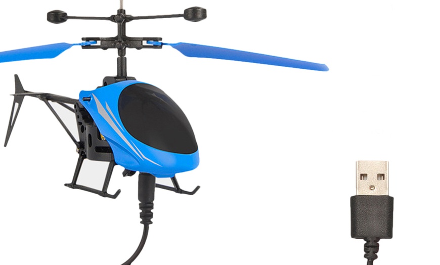 Image 2: Flying Infrared Helicopter