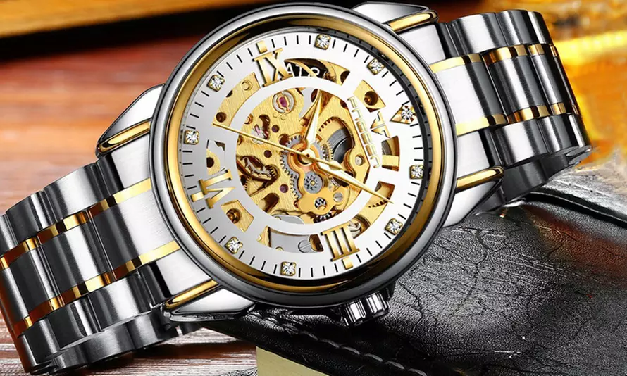 Montre homme en acier inoxydable; résistante aux chocs - Primary Image