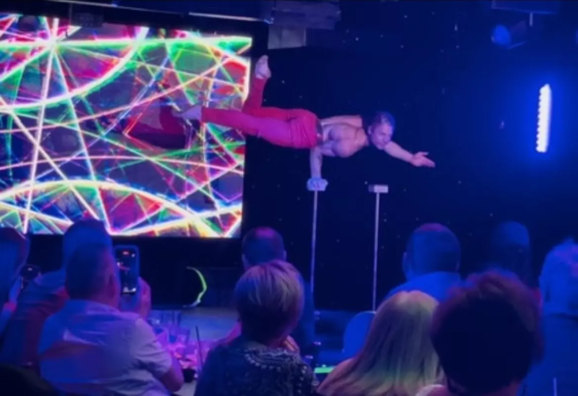 Up to 45% Off Dine 'N Drag Dinner Show