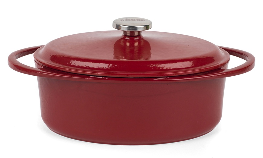 Image 27: Lodge Cast Iron Casserole Dishes