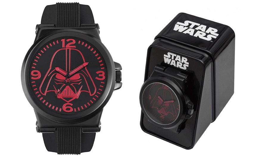 Image 7: Star Wars Adult's Wrist Watch