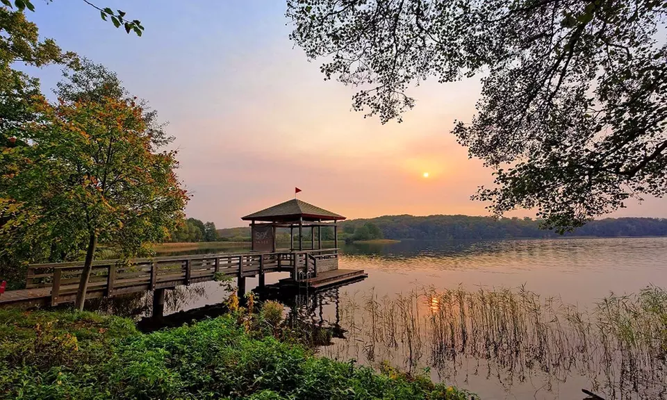 Mecklenburgische Seenplatte: 2-5 Nächte im Doppelzimmer für Zwei inkl. Frühstück und Spa-Gutschein im Spa Hotel Amsee - Primary Image