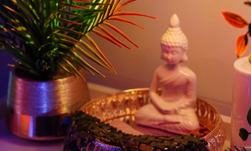 Image 5: Relaksujący masaż ciała, lifting twarzy Kobido lub head spa z masażem