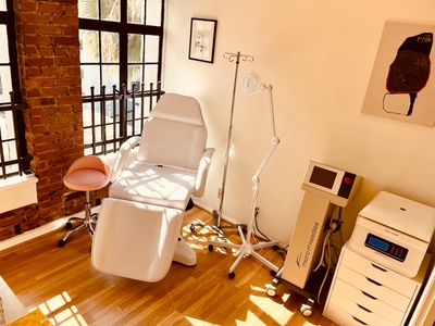 Botox Lip Flip - Radiant Beauty & Health - Beverly Hills