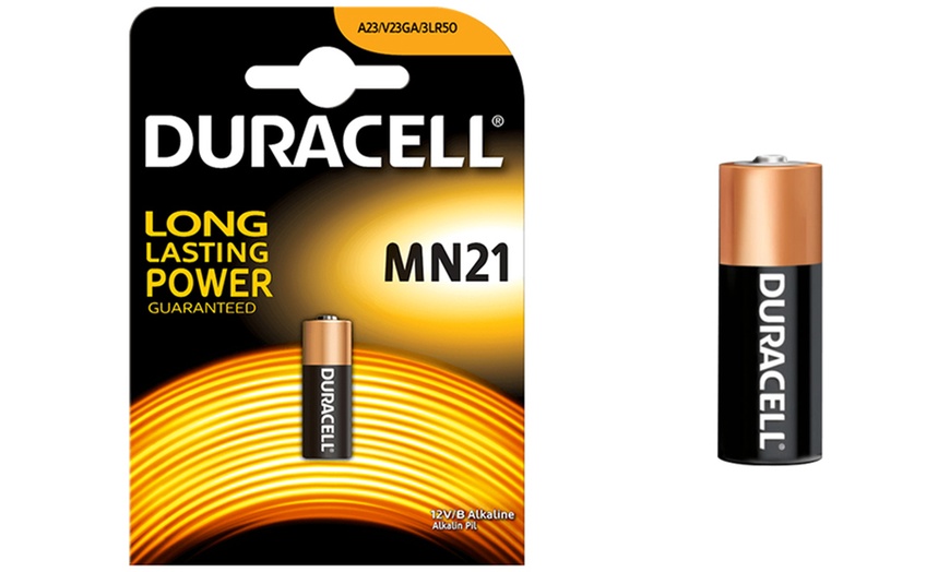 Image 5: Duracell Batteries