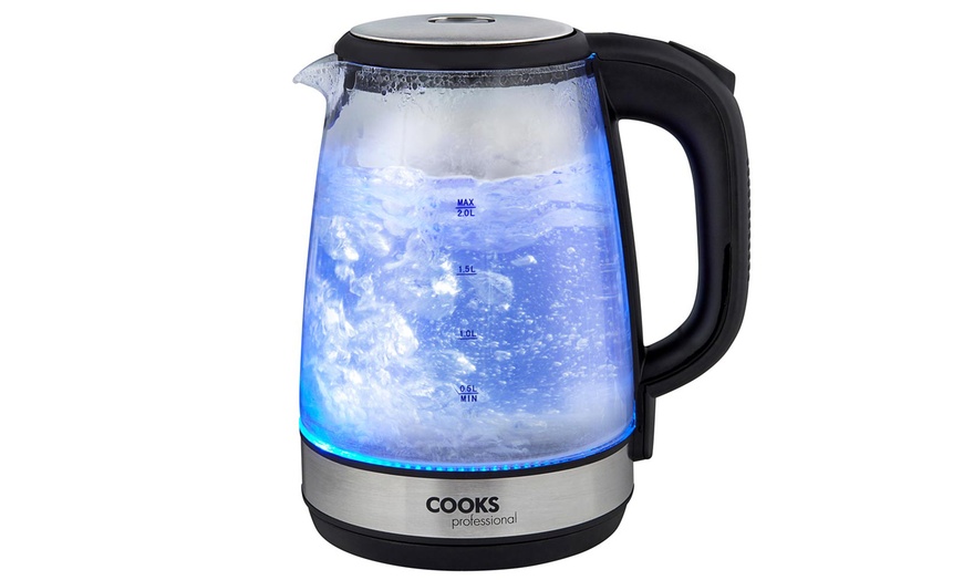 Image 2: Cooks Professional Glass Kettle
