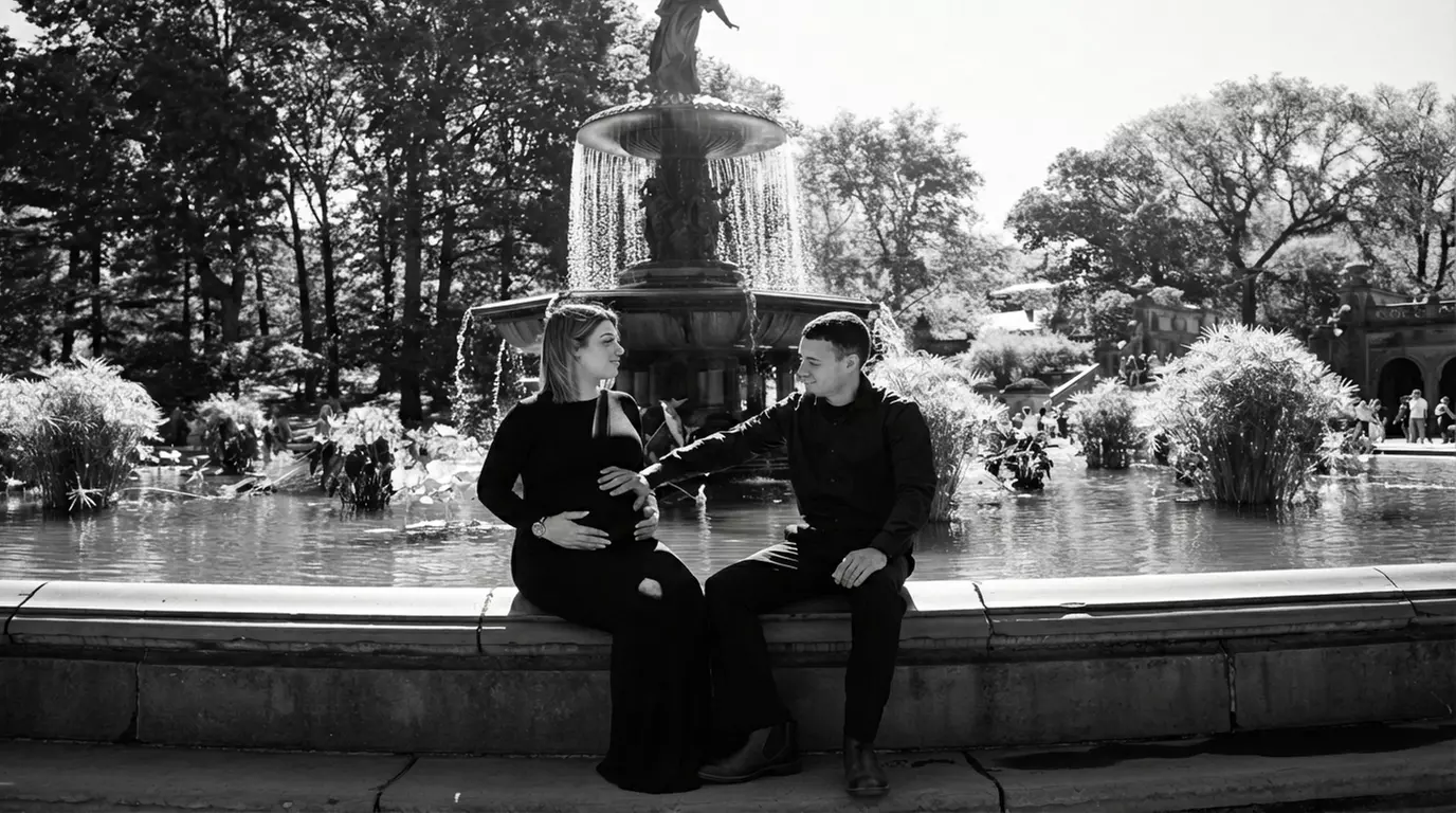 Professional Photography Sessions for Every Occasion - Family, Couples