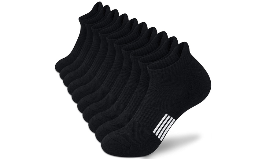 Image 6: One or Five Pairs of Cushioned Ankle length Socks