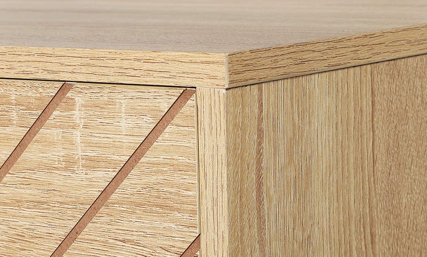 Image 32: Zig-Zag Drawer Cabinet