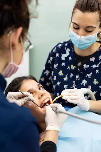 Blanqueamiento y limpieza bucal