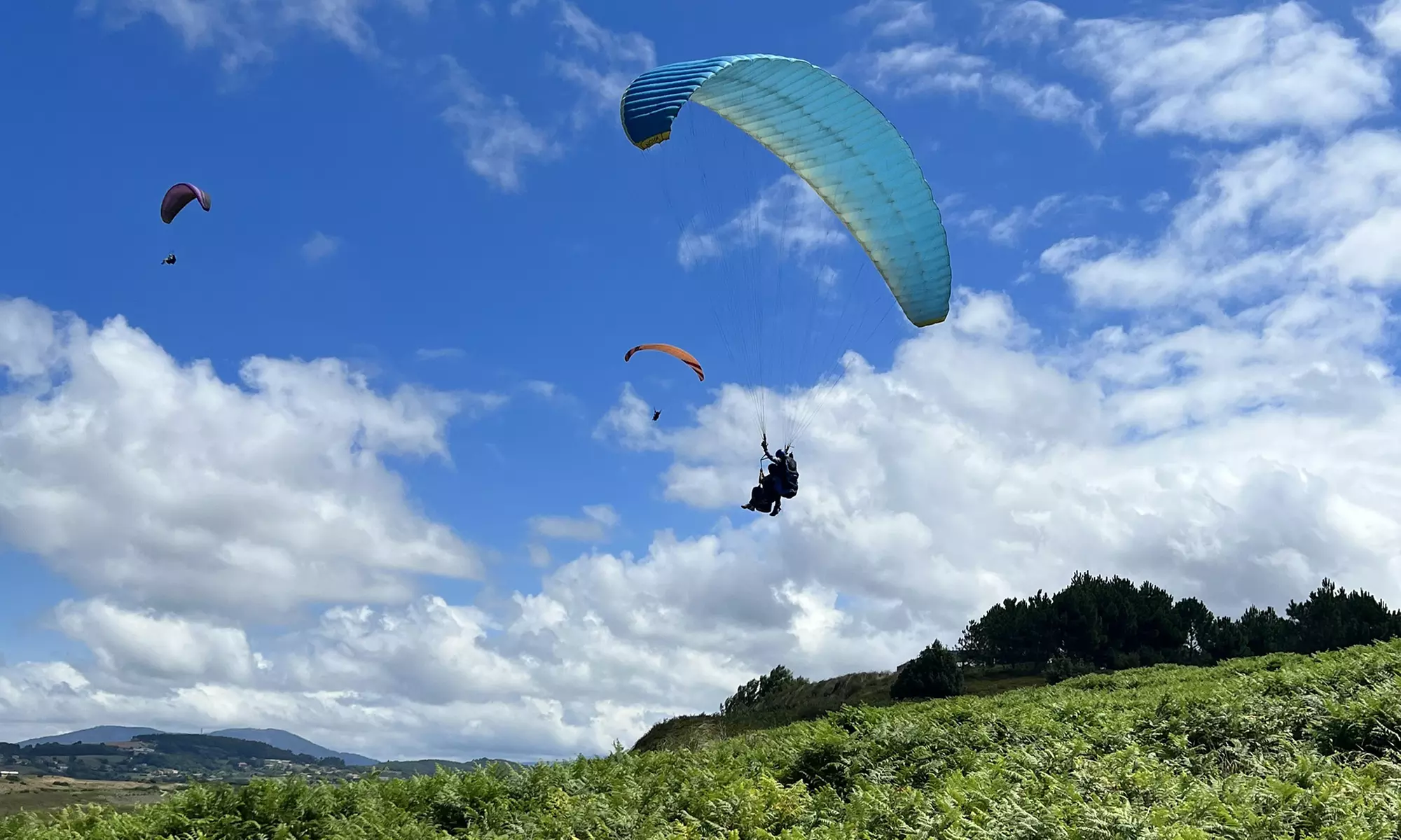 Vuelo biplaza en parapente para una o dos personas en Asturias