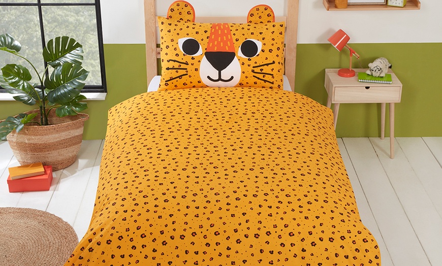 Image 12: Kids' Reversible Duvet Set