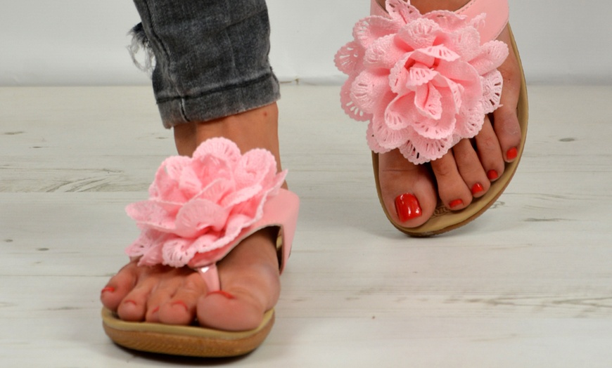 Image 16: Women's Flower Flip-Flops