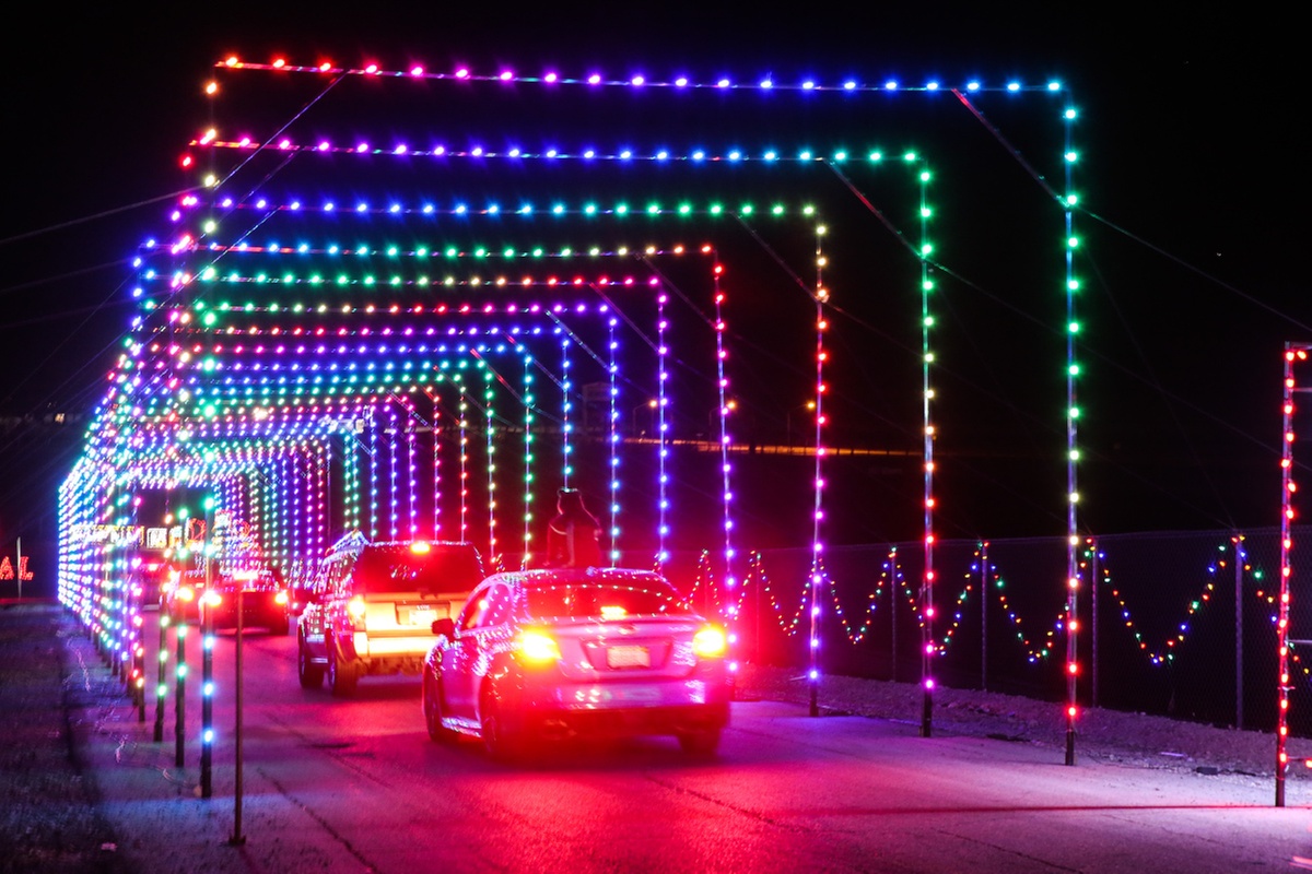 Drive-Thru Christmas Holiday Light Show at Glittering Lights
