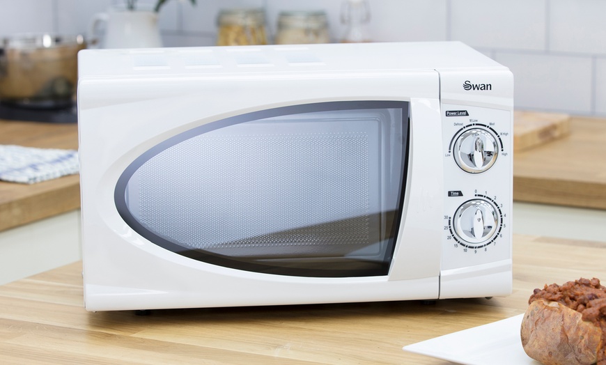 Image 4: Microwave, Kettle and Toaster 