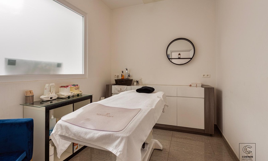 Image 4: Laat je lichaam ontspannen met een aromamassage incl. hotstone