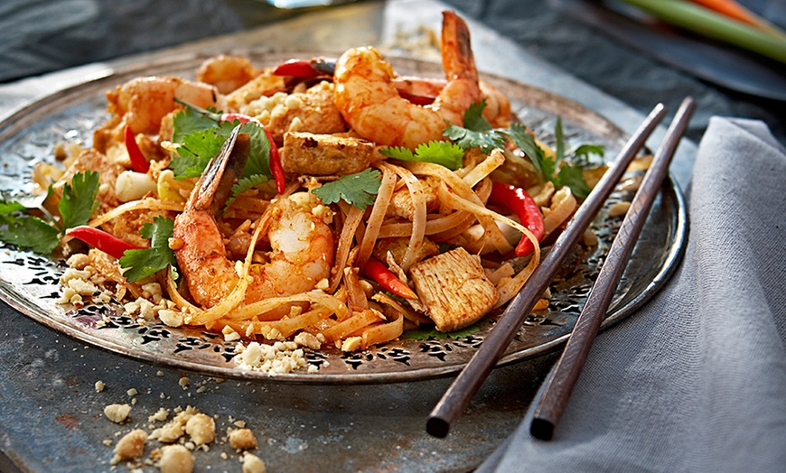 Image 1: Malaysian Meal with Drink