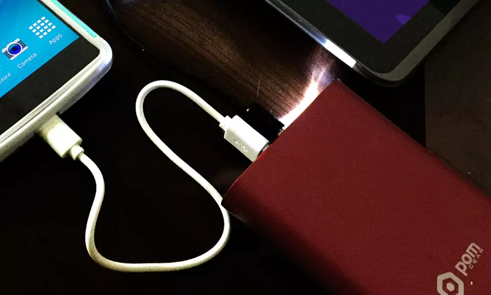 POM Power2Go 10,400mAh 3-Port USB Power Bank with Rapid Charging and Flashlight - Second Medium