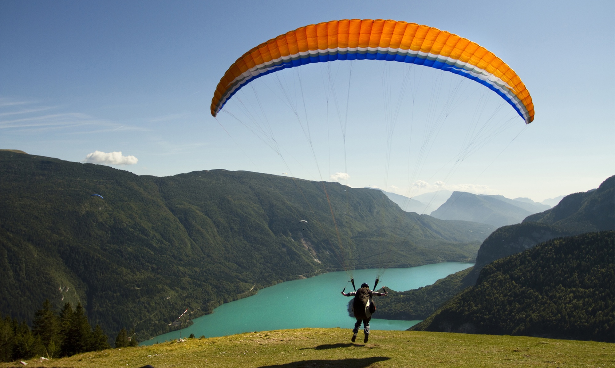 Vol WeFly Parapente au dessus du lac d'Annecy
