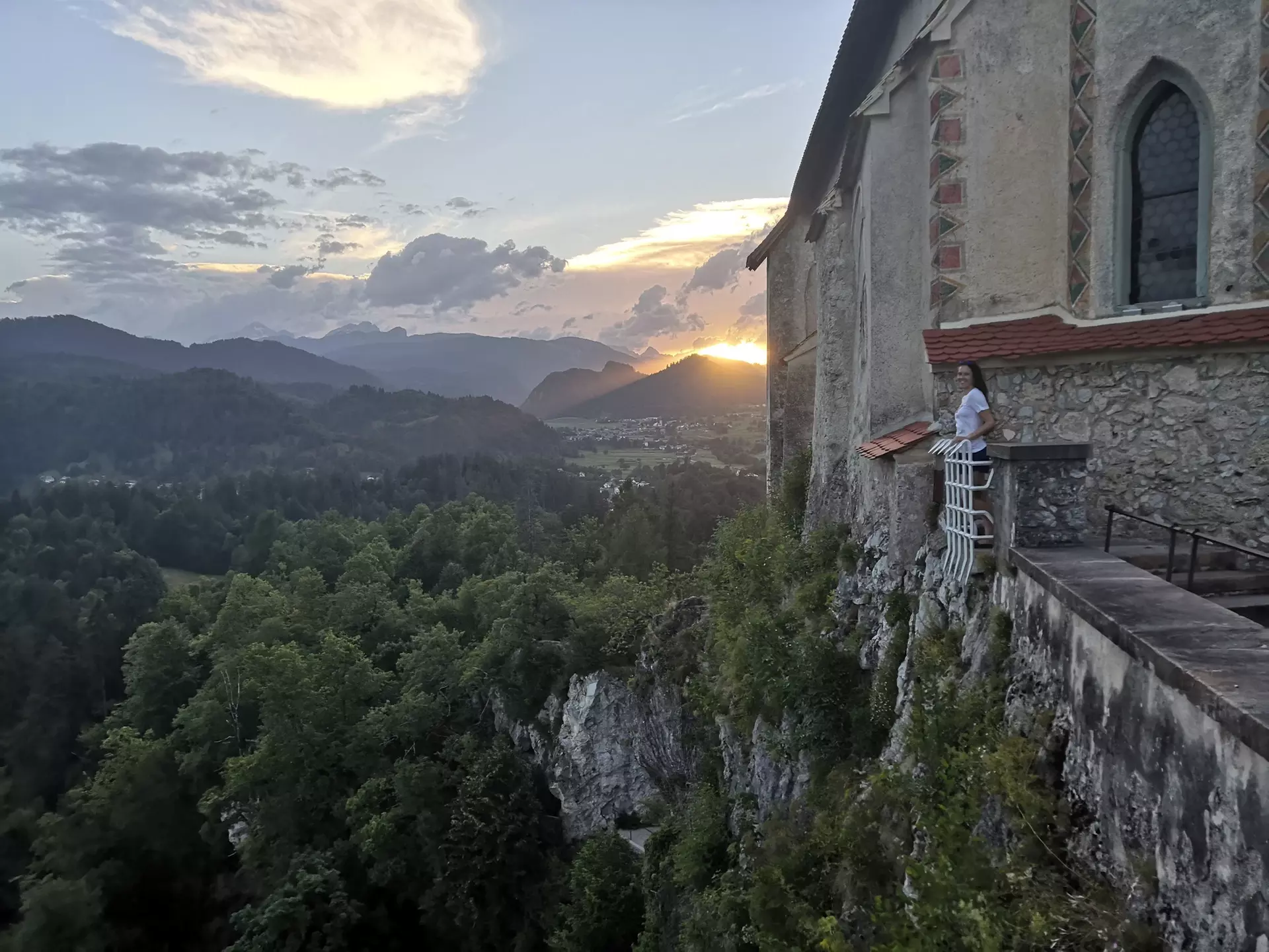 ✈ 7-Days in Slovenia w/ Air, Car & Hotel from Worldee