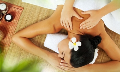 Uno o 3 massaggi a scelta da 60 minuti allo Studio L'Aura Rosa (sconto fino a 72%)