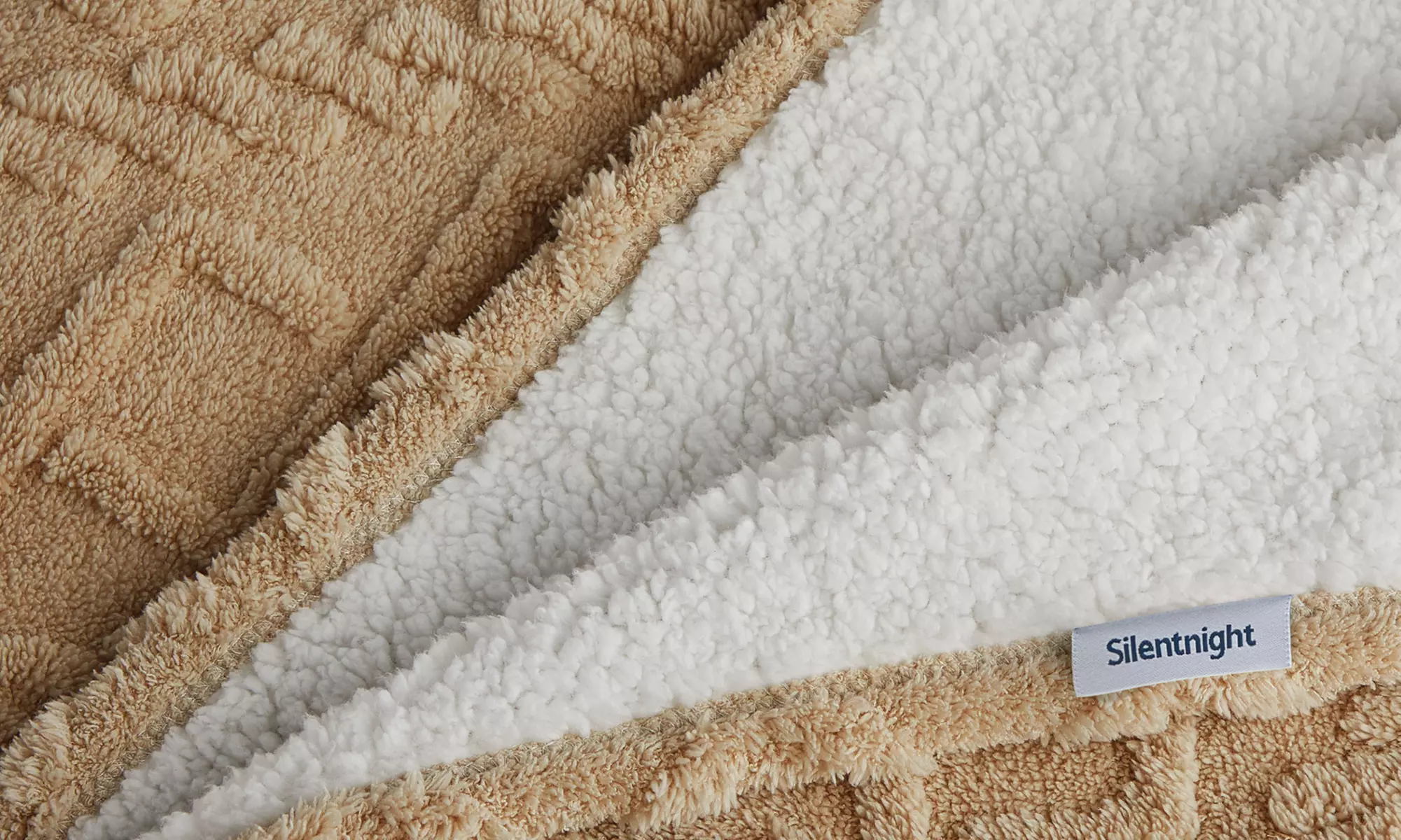 Super-Sized Silentnight Snugsie Giant Family Sherpa Blanket