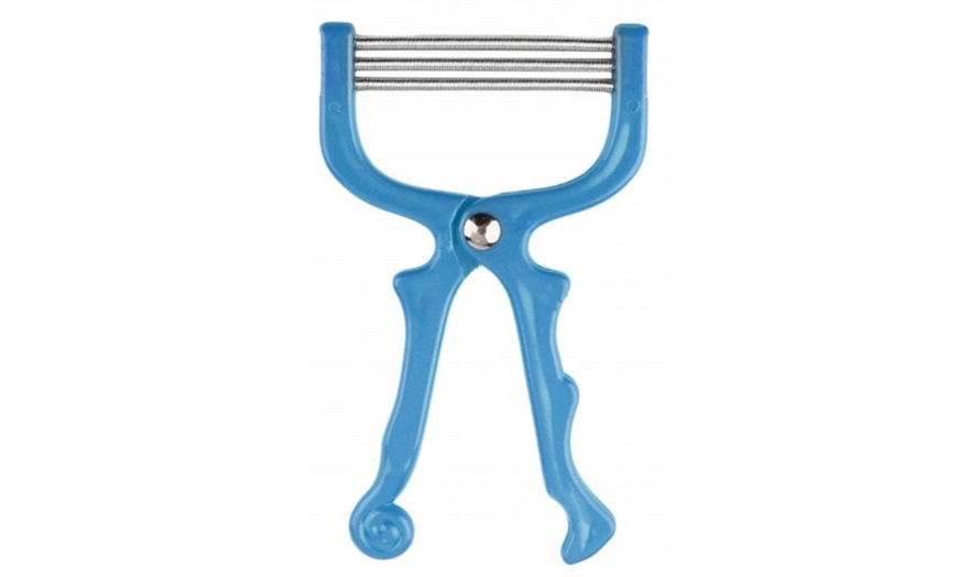 Image 8: One, Two or Four Facial Hair Removing Tools