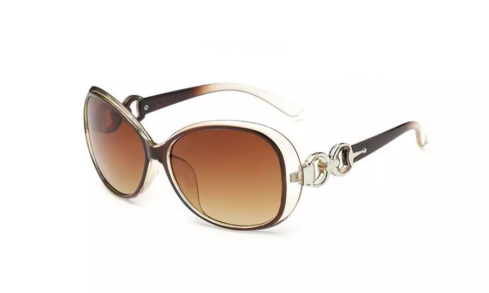 $5 for One Pair of Women's Gorgeous Retro Sunglasses from Novadab ($39.99 Value) - Second Medium