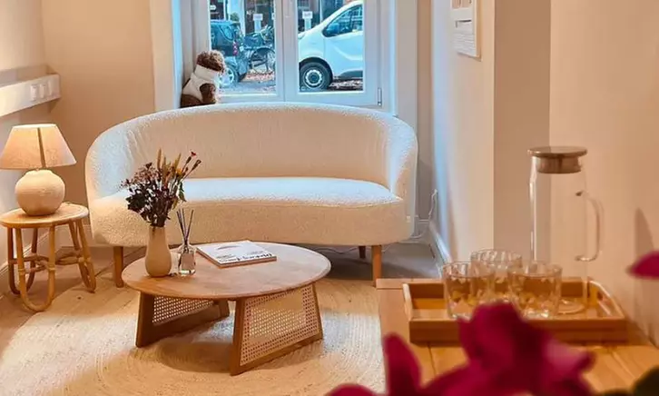 Natürlicher Look mit Tages-Make-up – auch als Schulung buchbar