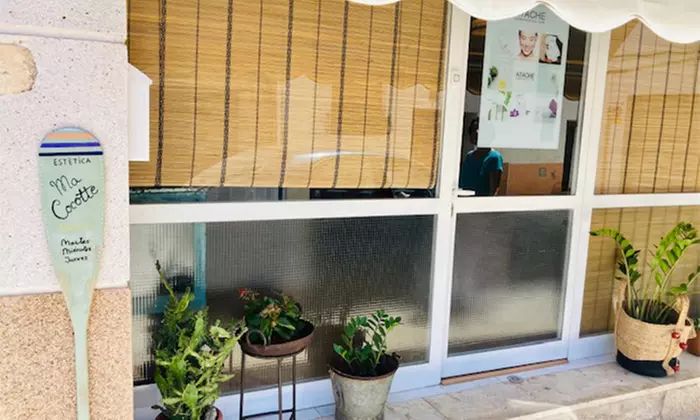 Limpieza facial completa con masaje kobido en Ma Cocotte Estética