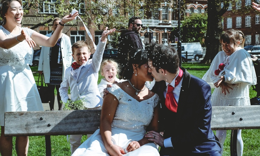 Image 4: Up to 20% Off on Wedding Photography at uyiosa