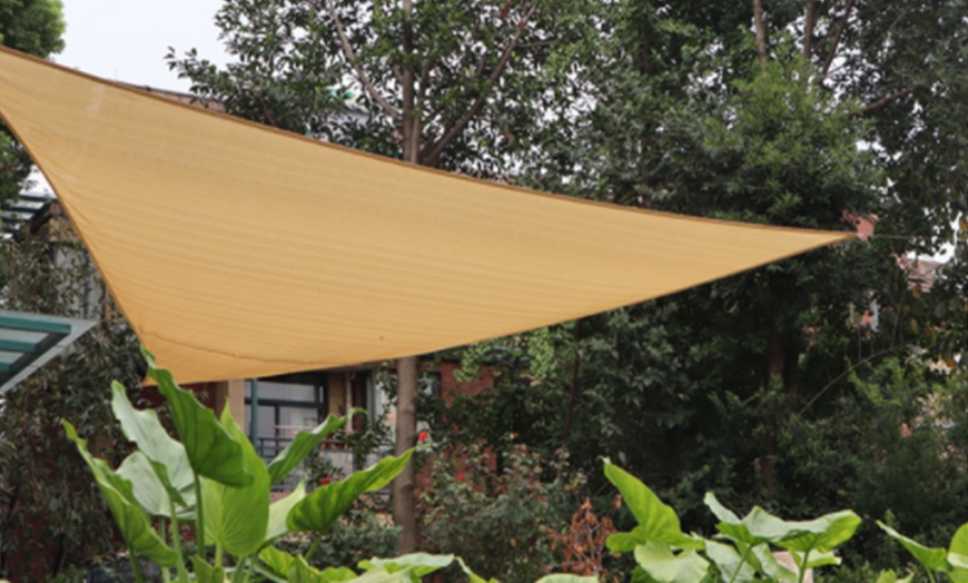 Image 5: Triangle Shade Camping Cloth