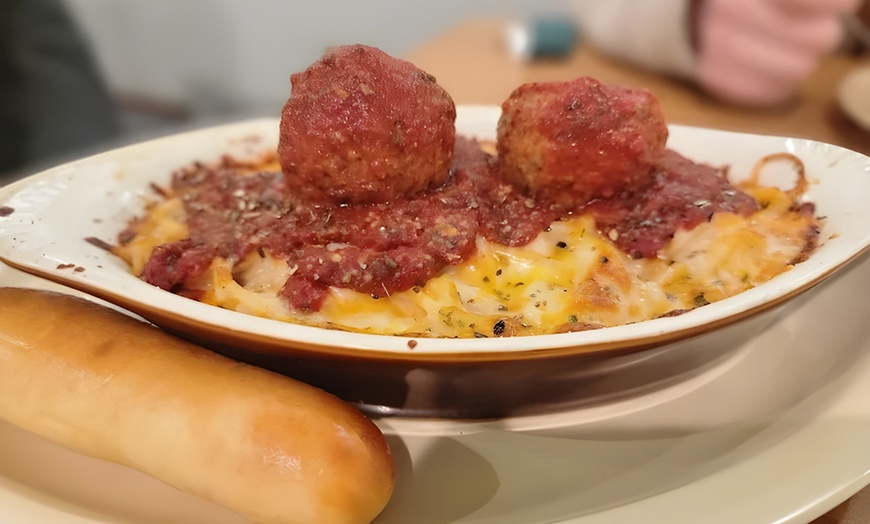 Image 2: Pizza Deals with Appetizer, Garlic Bread, or Dining Credit Options