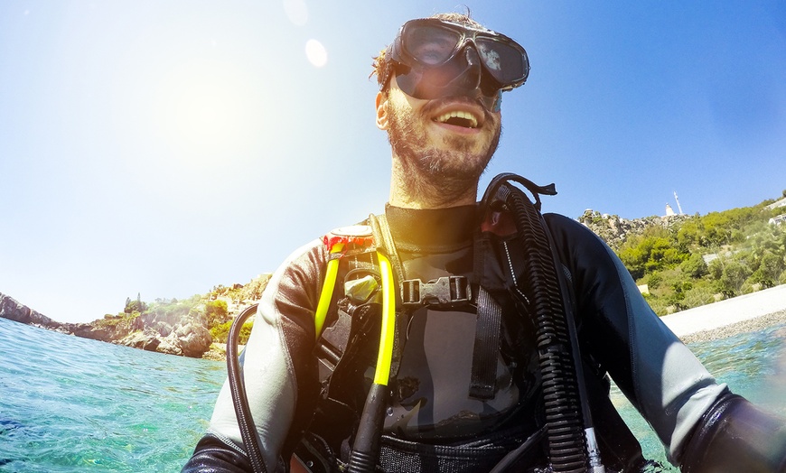 Image 1: PADI Scuba Diver or Open Water Course